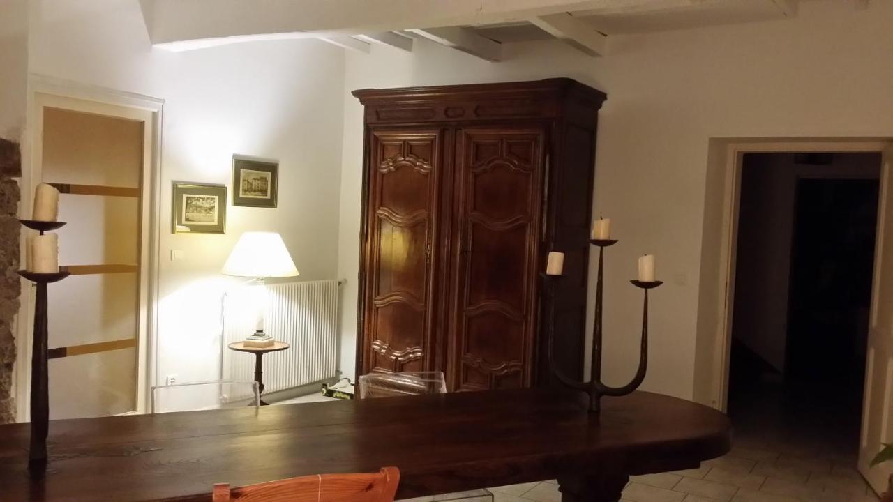 Le Logis Du Pradet Acomodação com café da manhã Moncrabeau Exterior foto